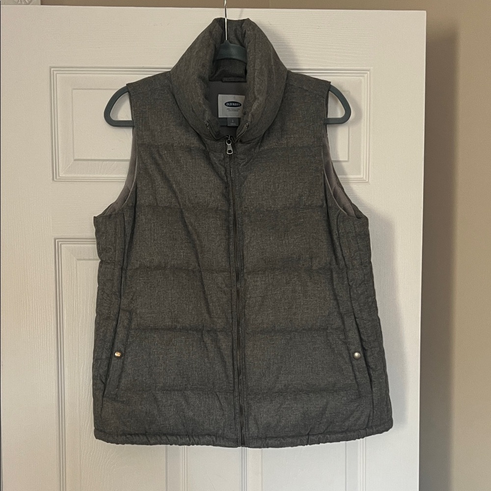 Old Navy Charcoal Puffer Vest